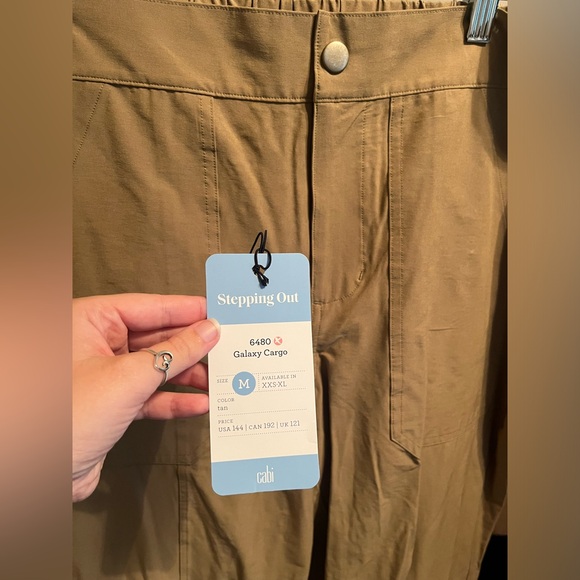 Cabi Galaxy Cargos 6480. Size medium. Spring season 2024. - Picture 4 of 6